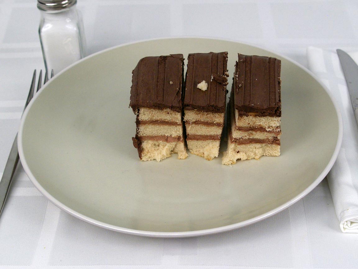 Calories in 3 piece(s) of Golden Layer Cake