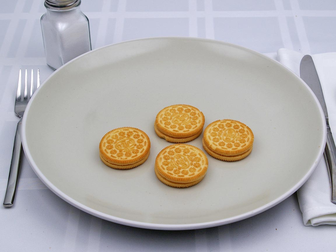 Calories in 4 cookie(s) of Golden Oreos Cookie