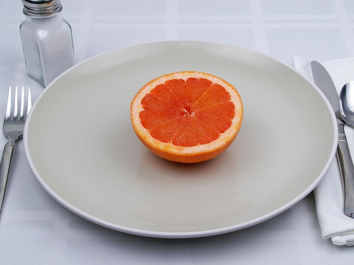 Calories in 0.5 grapefruit(s) of Grapefruit - Red