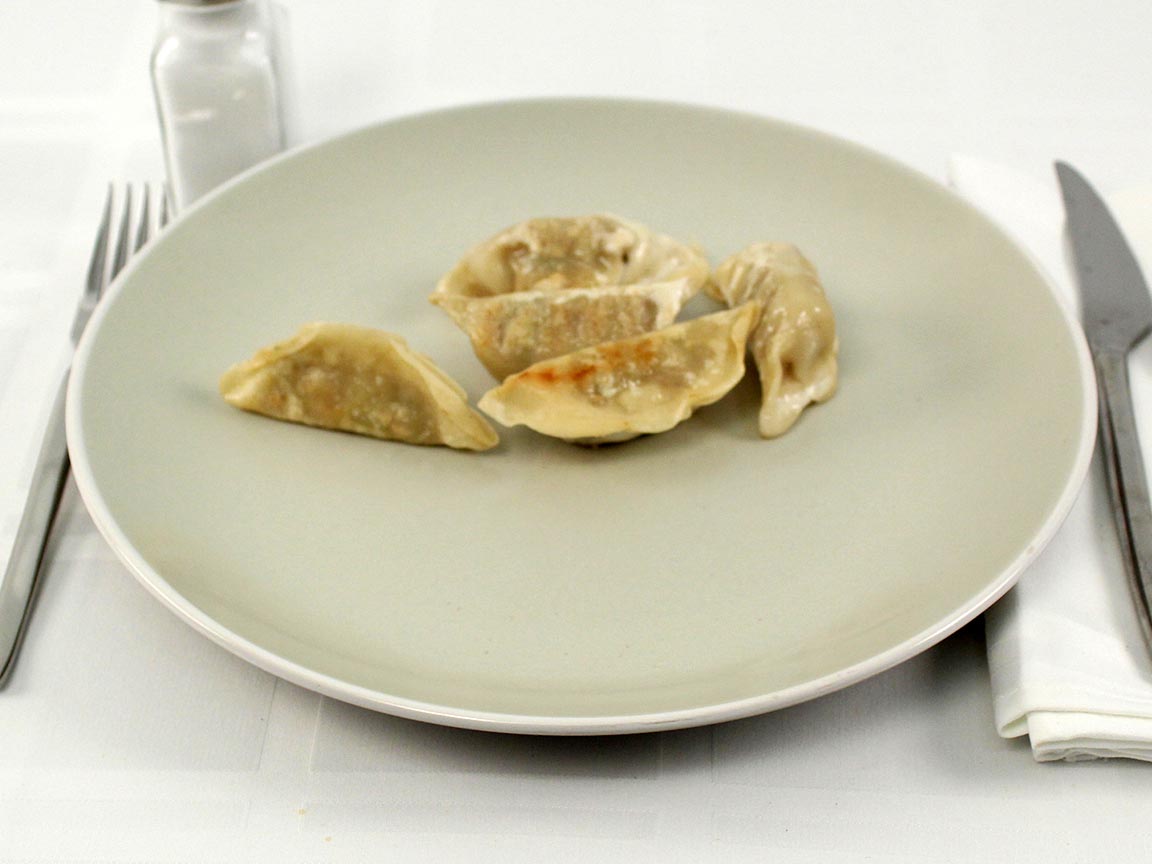 Calories in 5 piece(s) of Chicken Gyoza - added oil for cooking