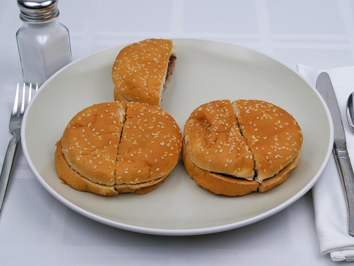 Calories in 2.5 burger(s) of Burger King - Hamburger