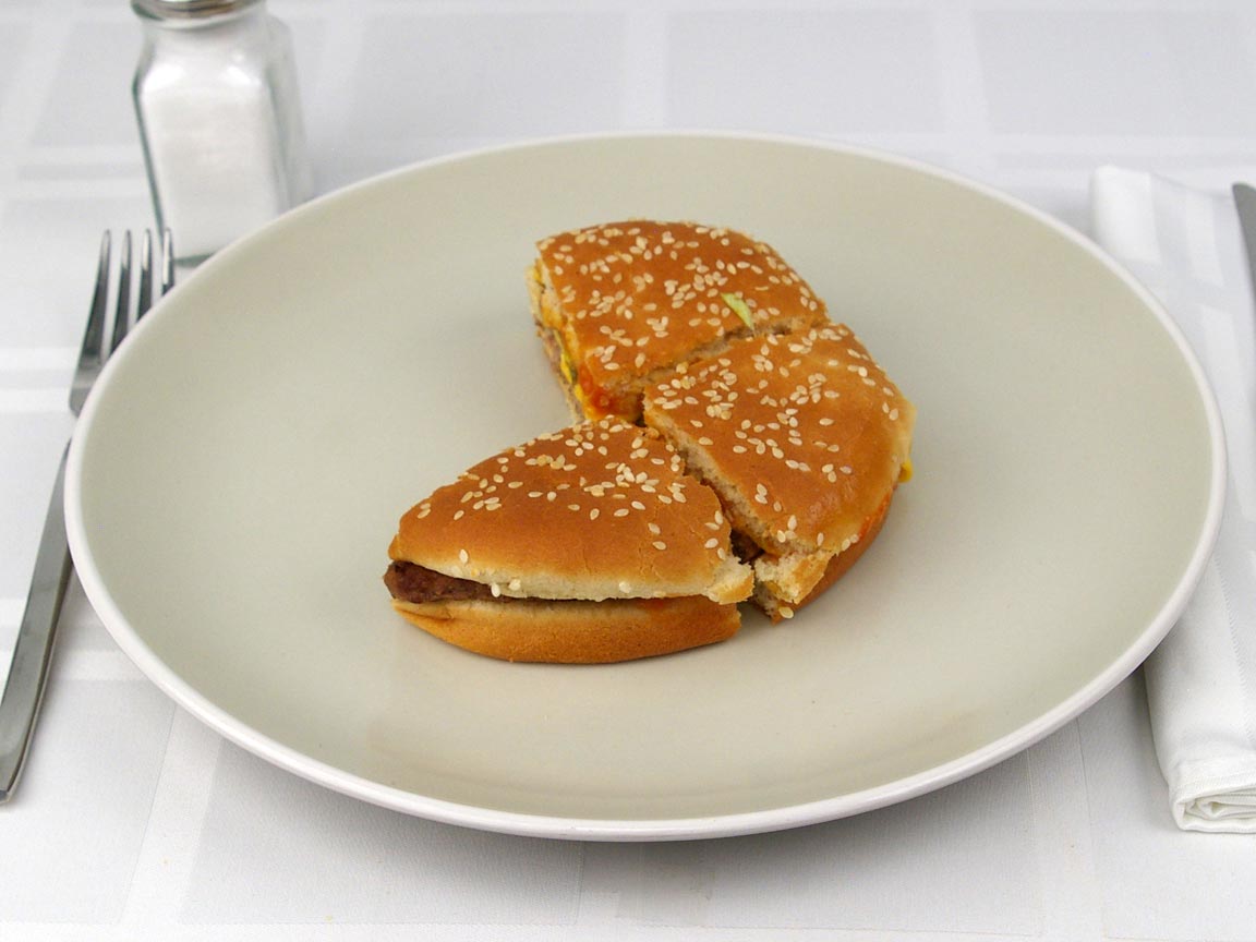 Calories in 0.75 burger(s) of Burger King Homestyle Cheeseburger