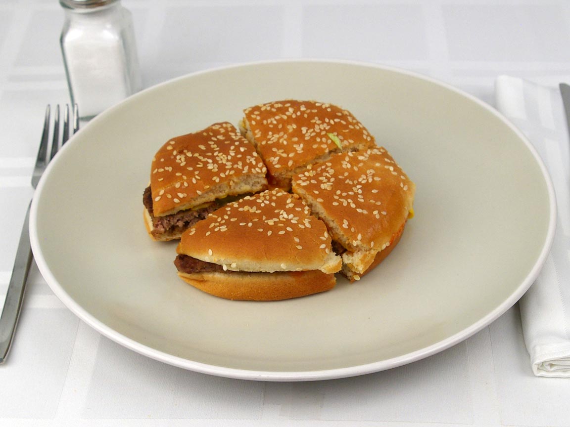 Calories in 1 burger(s) of Burger King Homestyle Cheeseburger