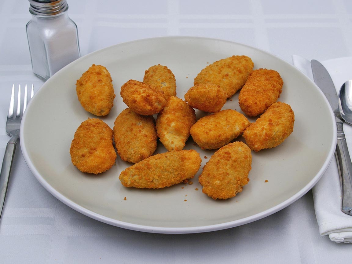 Calories in 13 piece(s) of Jalapeno Poppers - Cream Cheese - Oven Baked