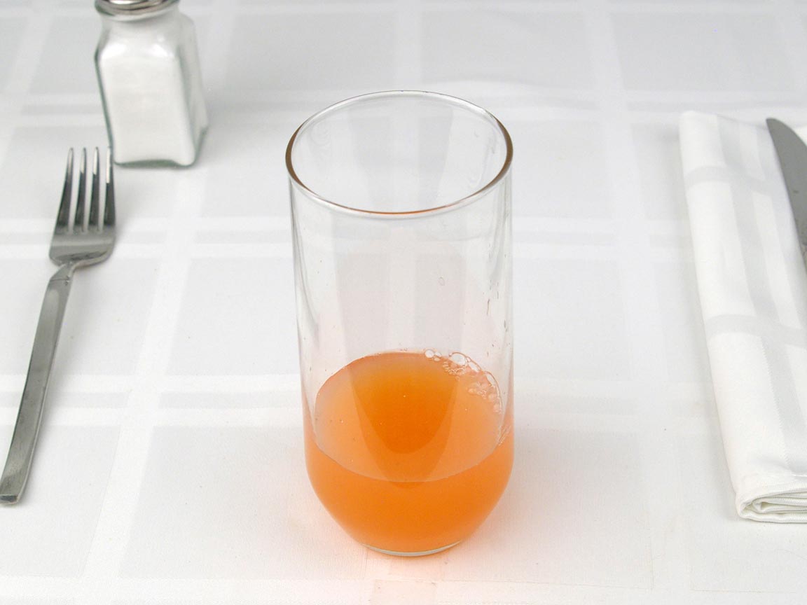 Calories in 0.5 fl cup(s) of Pink Grapefruit Juice