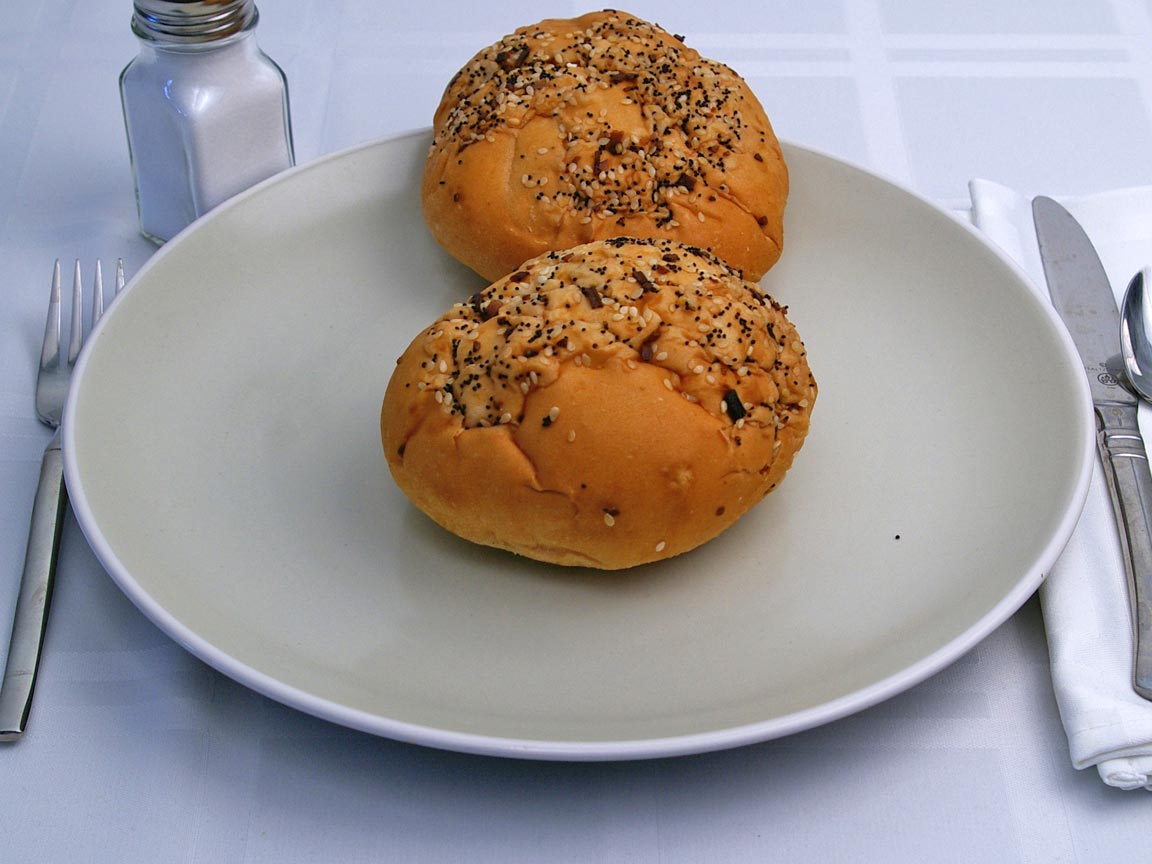 Calories in 2 roll(s) of Kaiser Roll