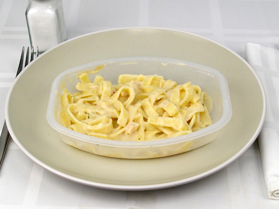 Calories in 0.75 package(s) of Lean Cuisine Chicken Fettuccini