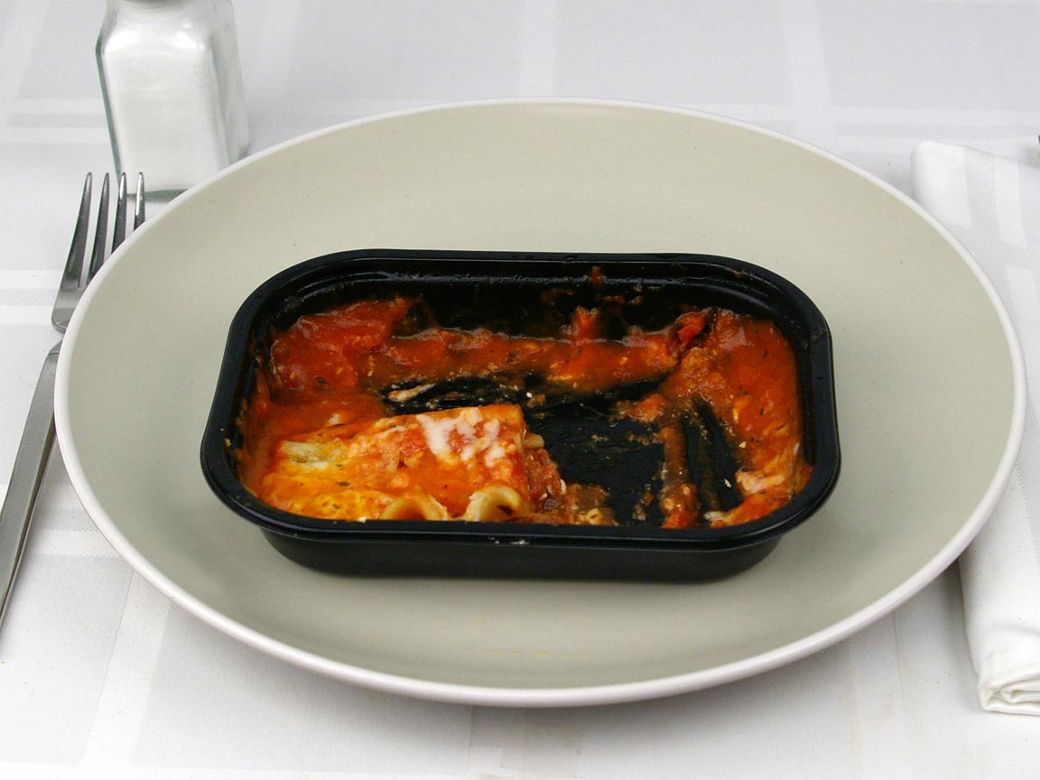Calories in 0.25 package(s) of Lean Cuisine Lasagna with Meat Sauce