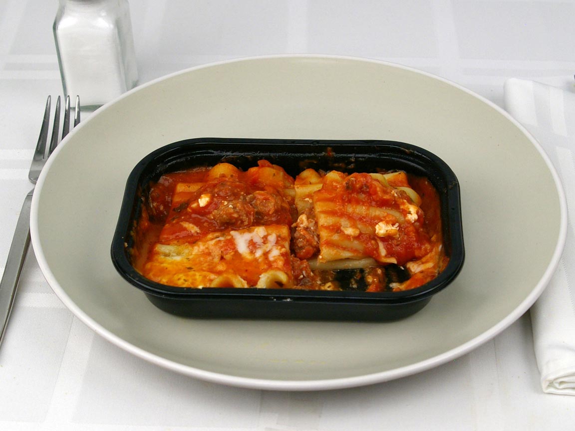 Calories in 0.75 package(s) of Lean Cuisine Lasagna with Meat Sauce