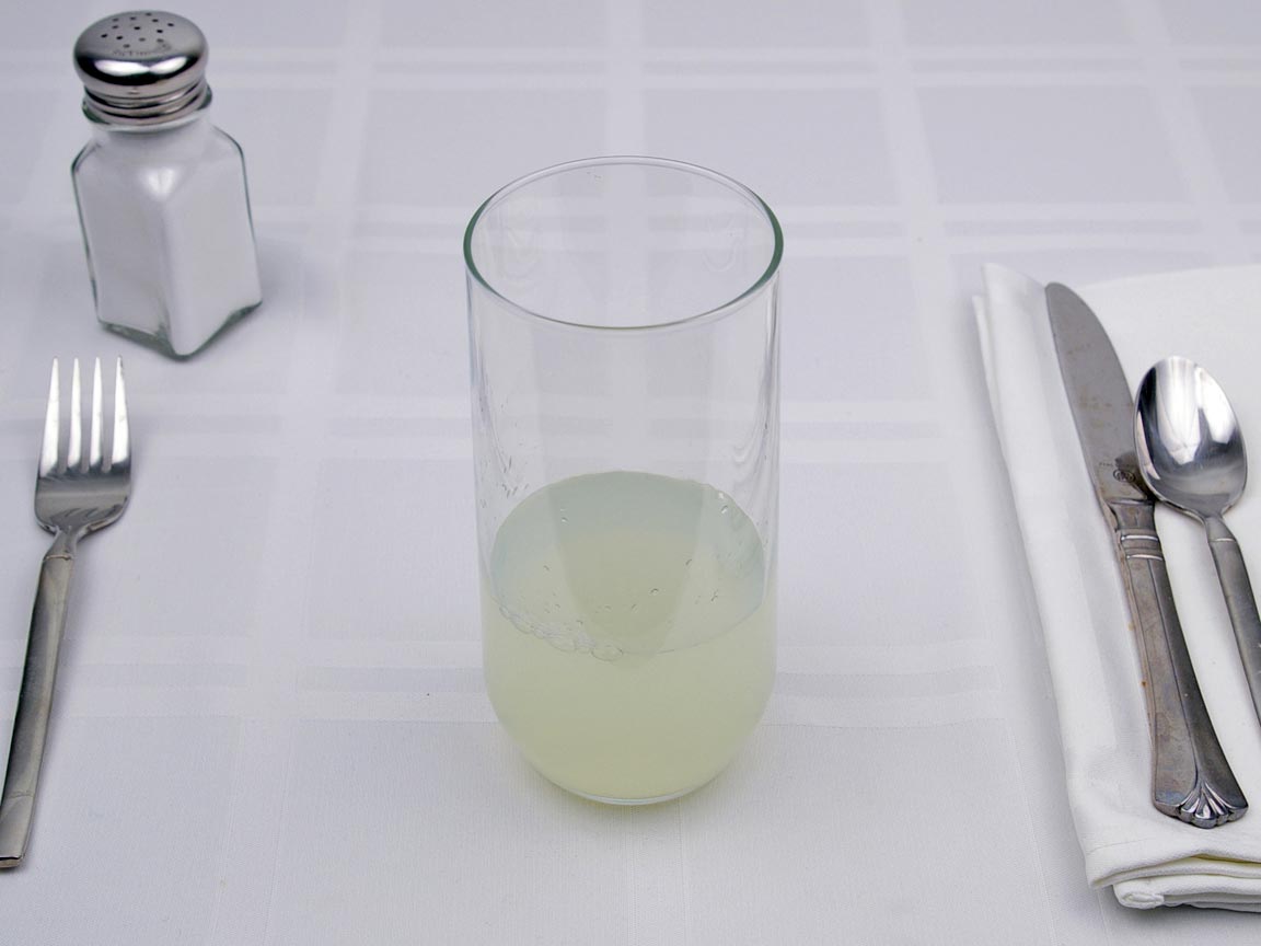 Calories in 0.75 cup(s) of Lemonade - Light