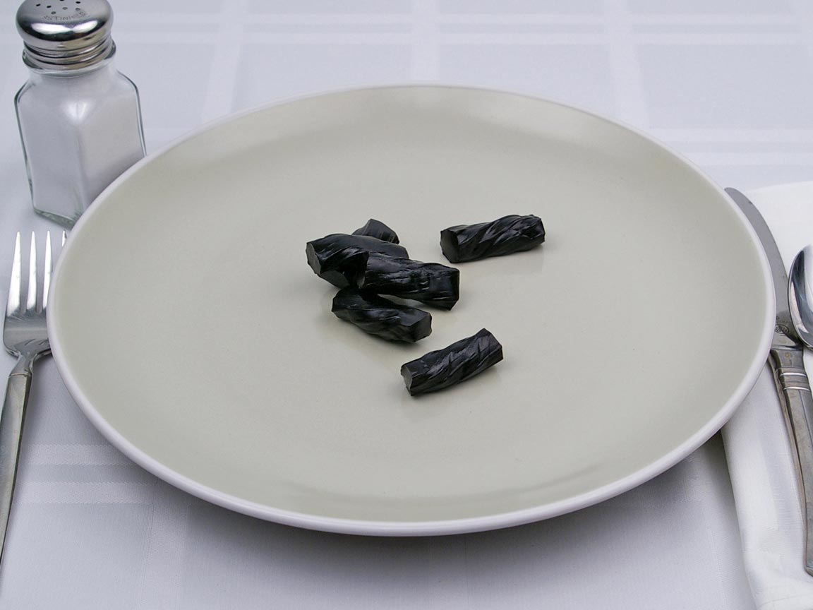 Calories in 42 grams of Black Licorice