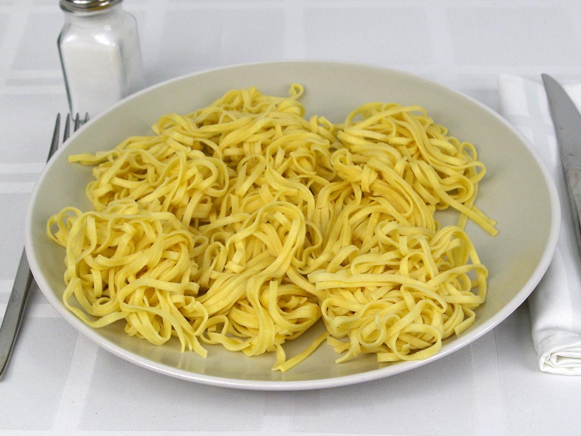 Calories in 226 grams of Linguine Fresh Pasta