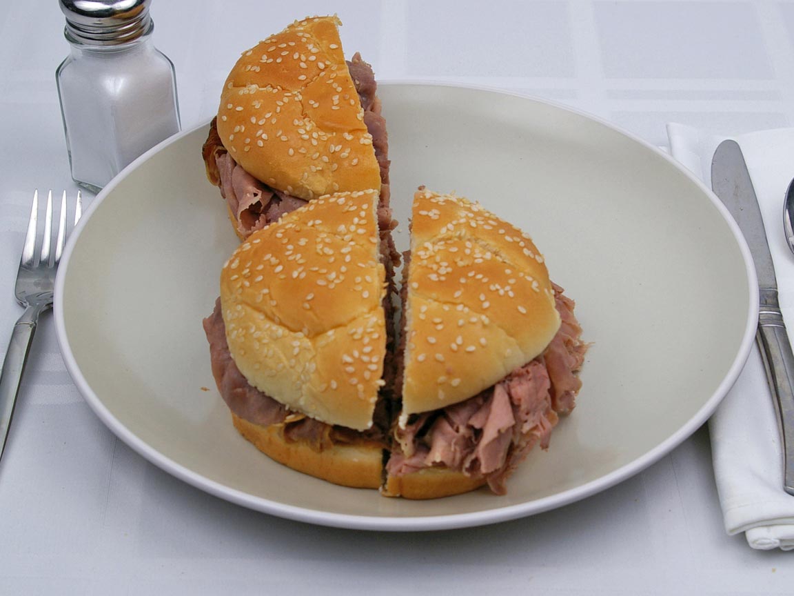 Calories in 1.5 sandwich(es) of Arby's  - Roast Beef  - Max