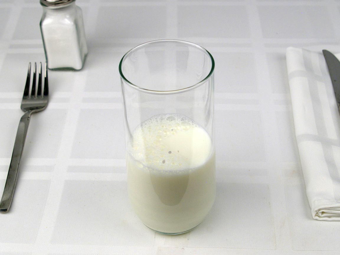 Calories in 7 fl oz(s) of Milk 2%