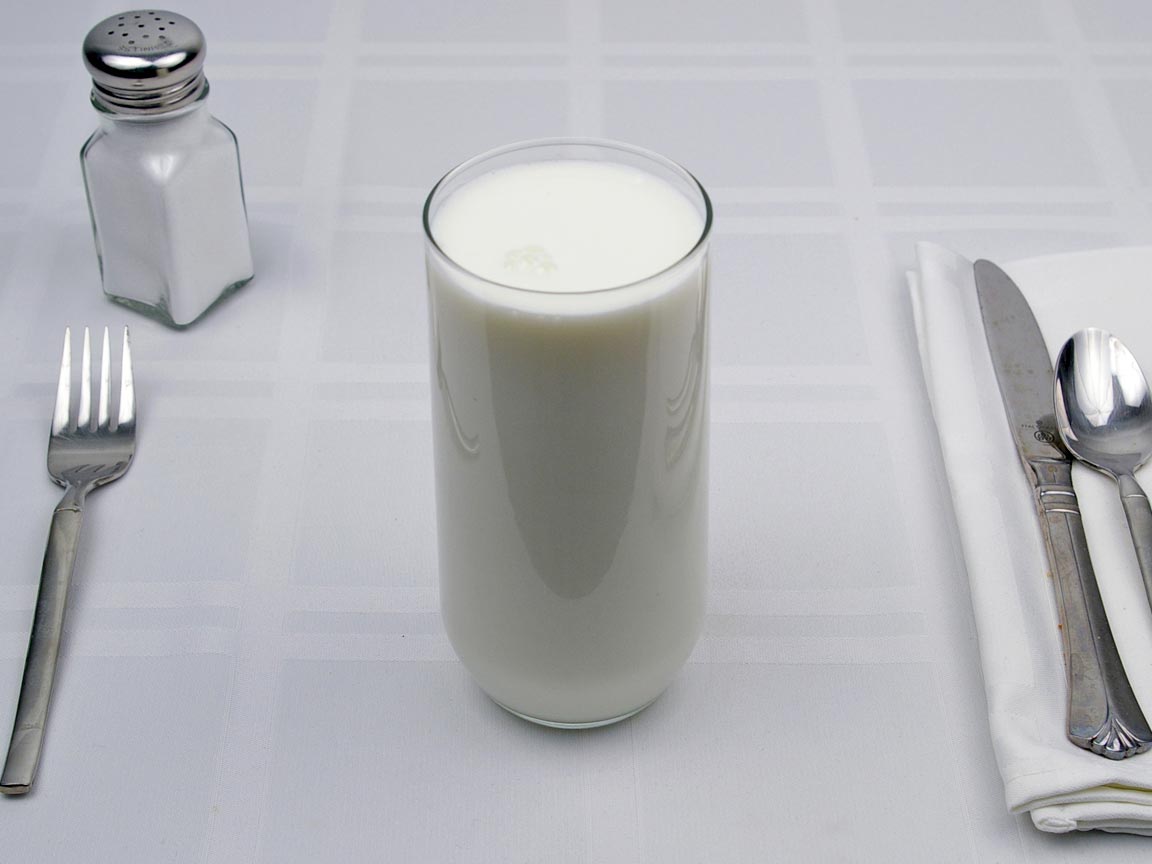 Calories in 16 fl oz(s) of Milk - Whole