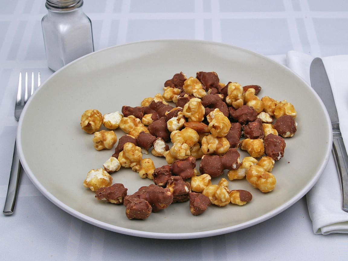 Calories in 1.75 cup(s) of Moose Munch - Milk Chocolate - Popcorn
