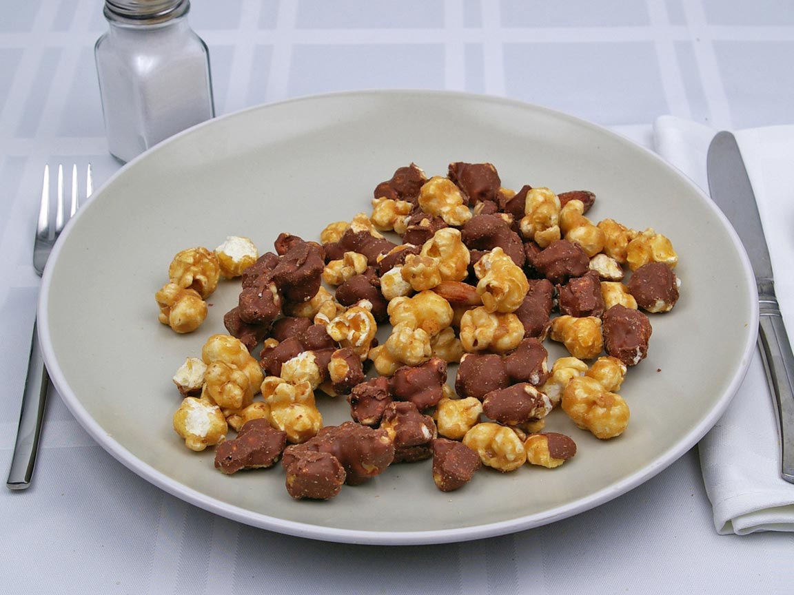Calories in 2 cup(s) of Moose Munch - Milk Chocolate - Popcorn