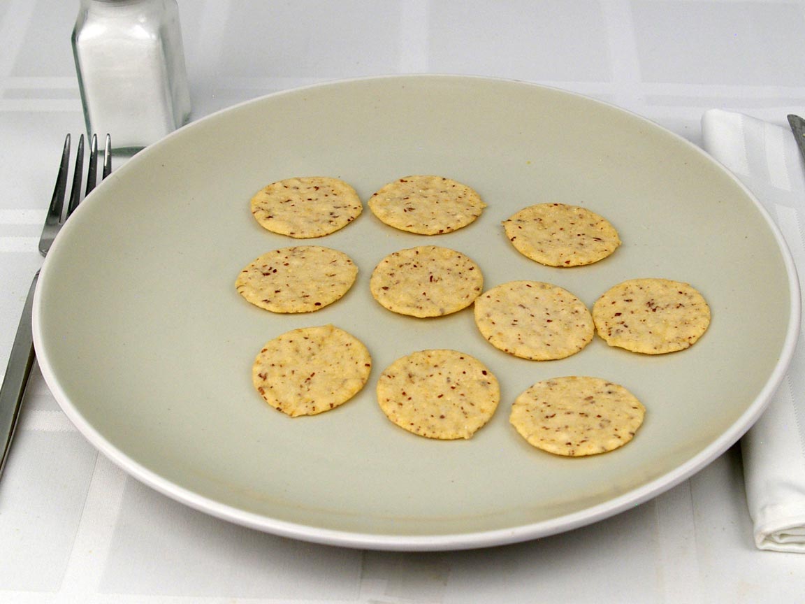 Calories in 10 cracker(s) of Almond Nut Thins - Nut & Rice Crackers