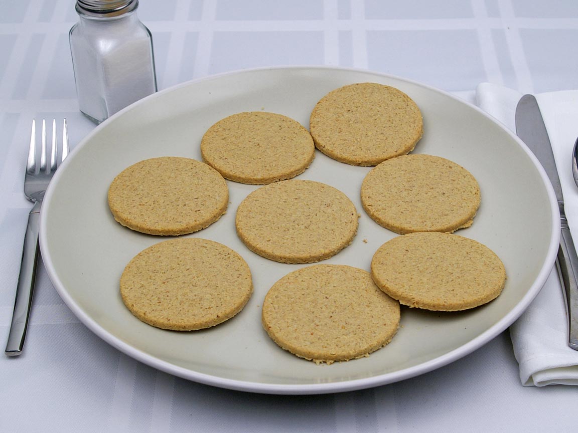 Calories in 8 cracker(s) of Oat Cake Crackers