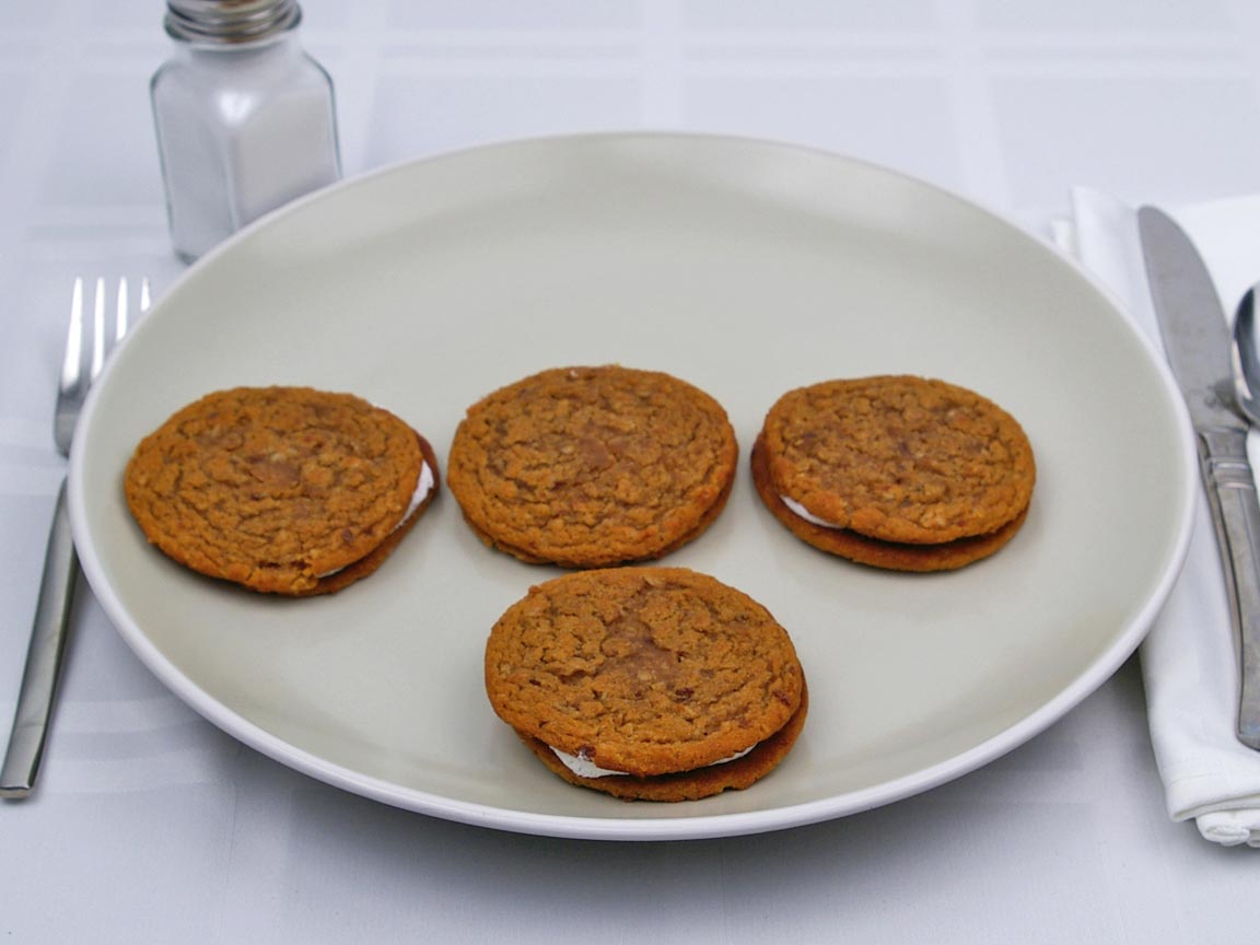 Calories in 4 cookie(s) of Oatmeal Cream Pie Cookie
