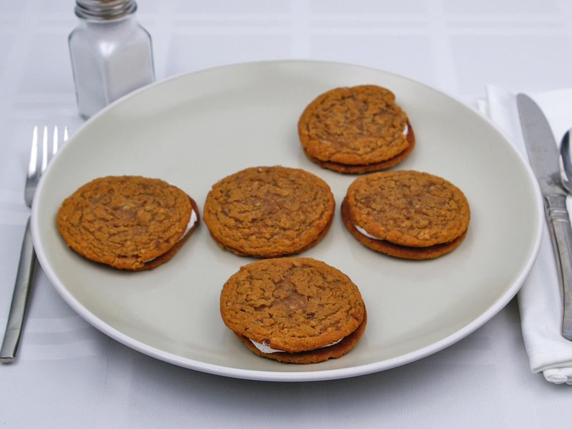 Calories in 5 cookie(s) of Oatmeal Cream Pie Cookie
