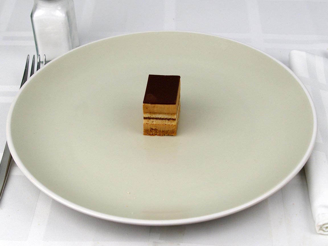 Calories in 1 piece(s) of Opera Cake