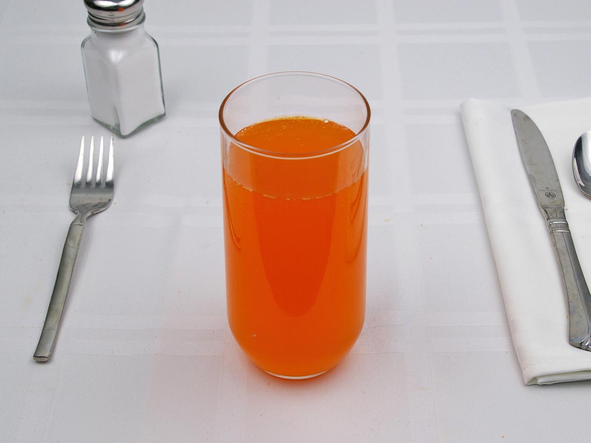 Calories in 14 fl.oz(s) of Fanta Orange Soda