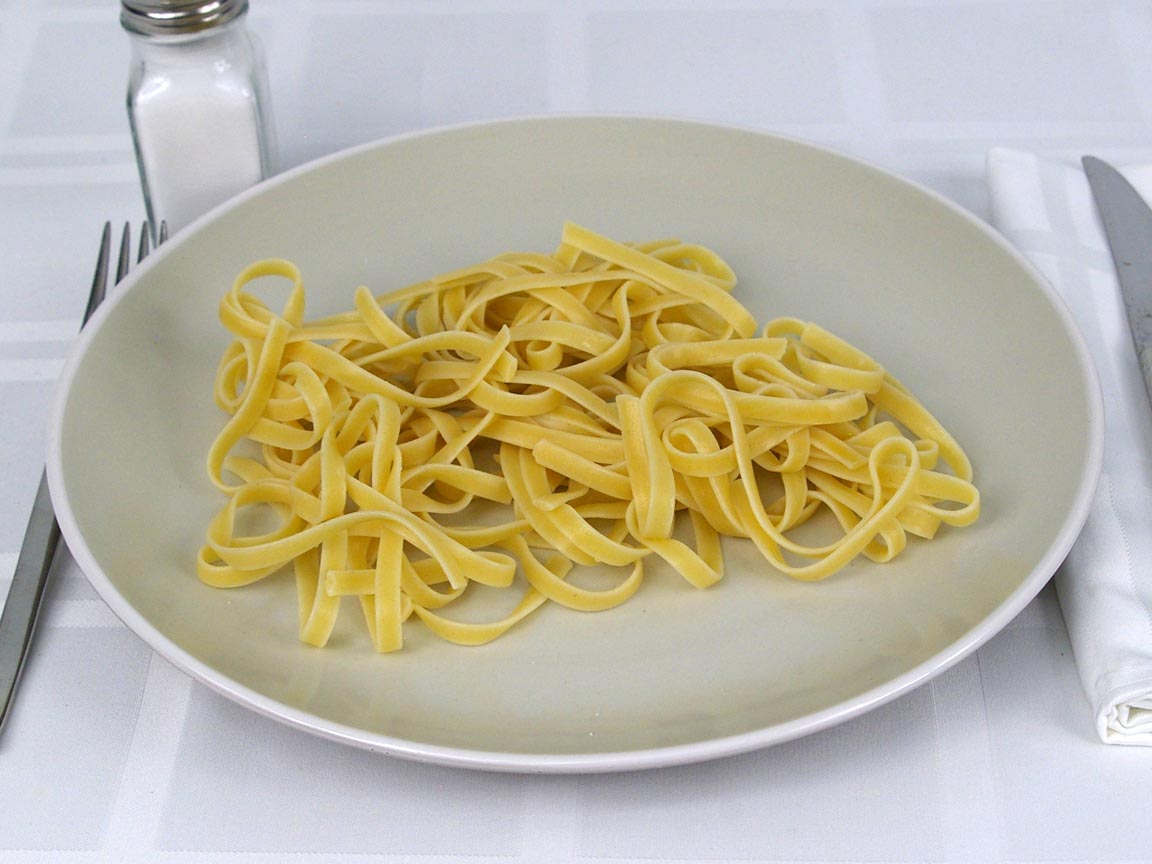 Calories in 113 grams of Fettuccine Pasta