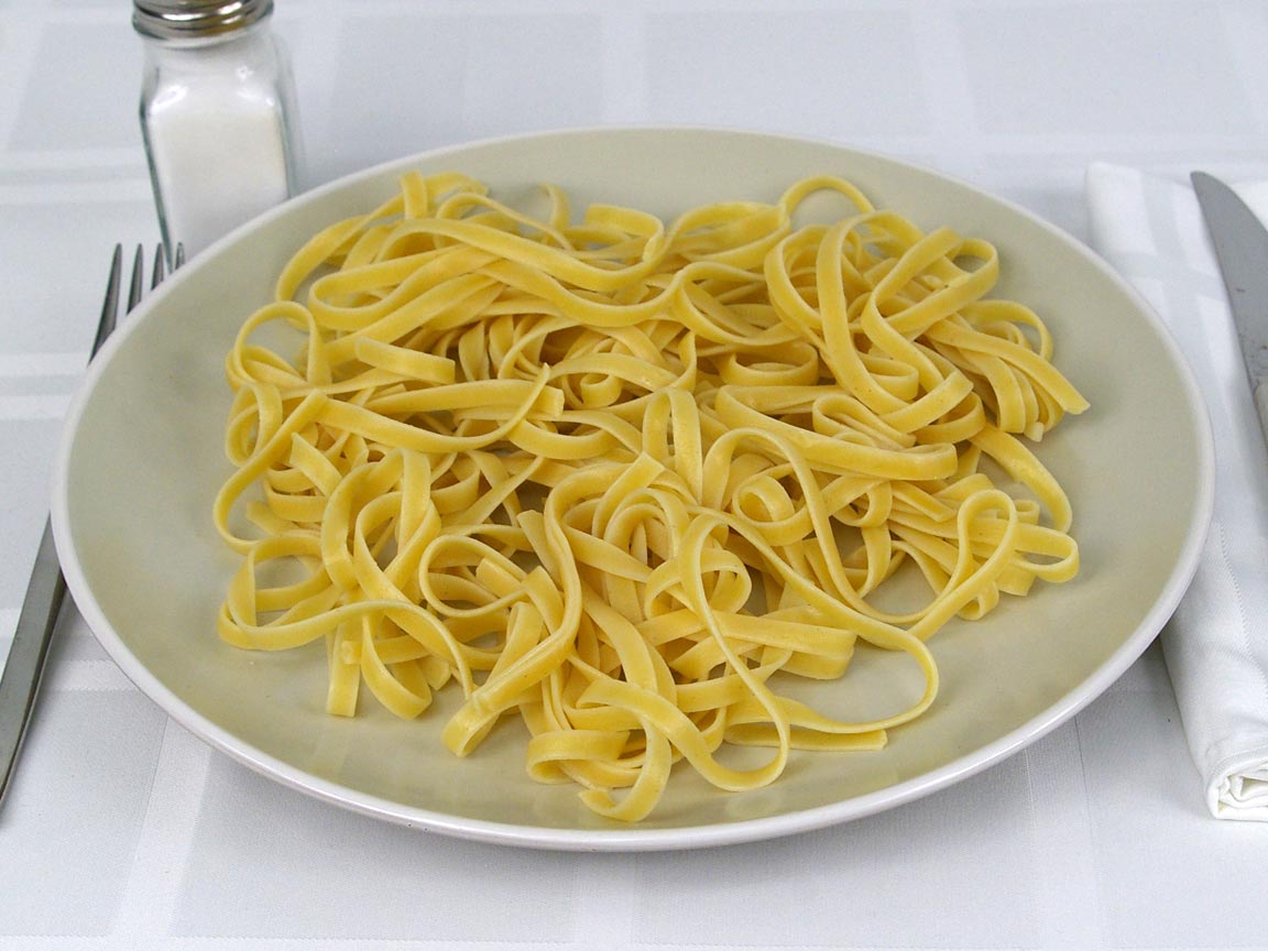 Calories in 198 grams of Fettuccine Pasta