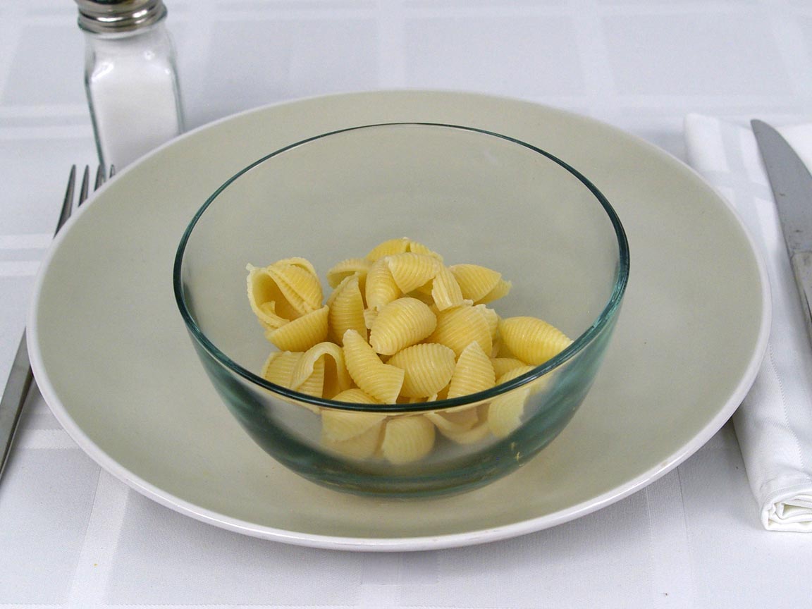 Calories in 85 grams of Shell Pasta - Medium