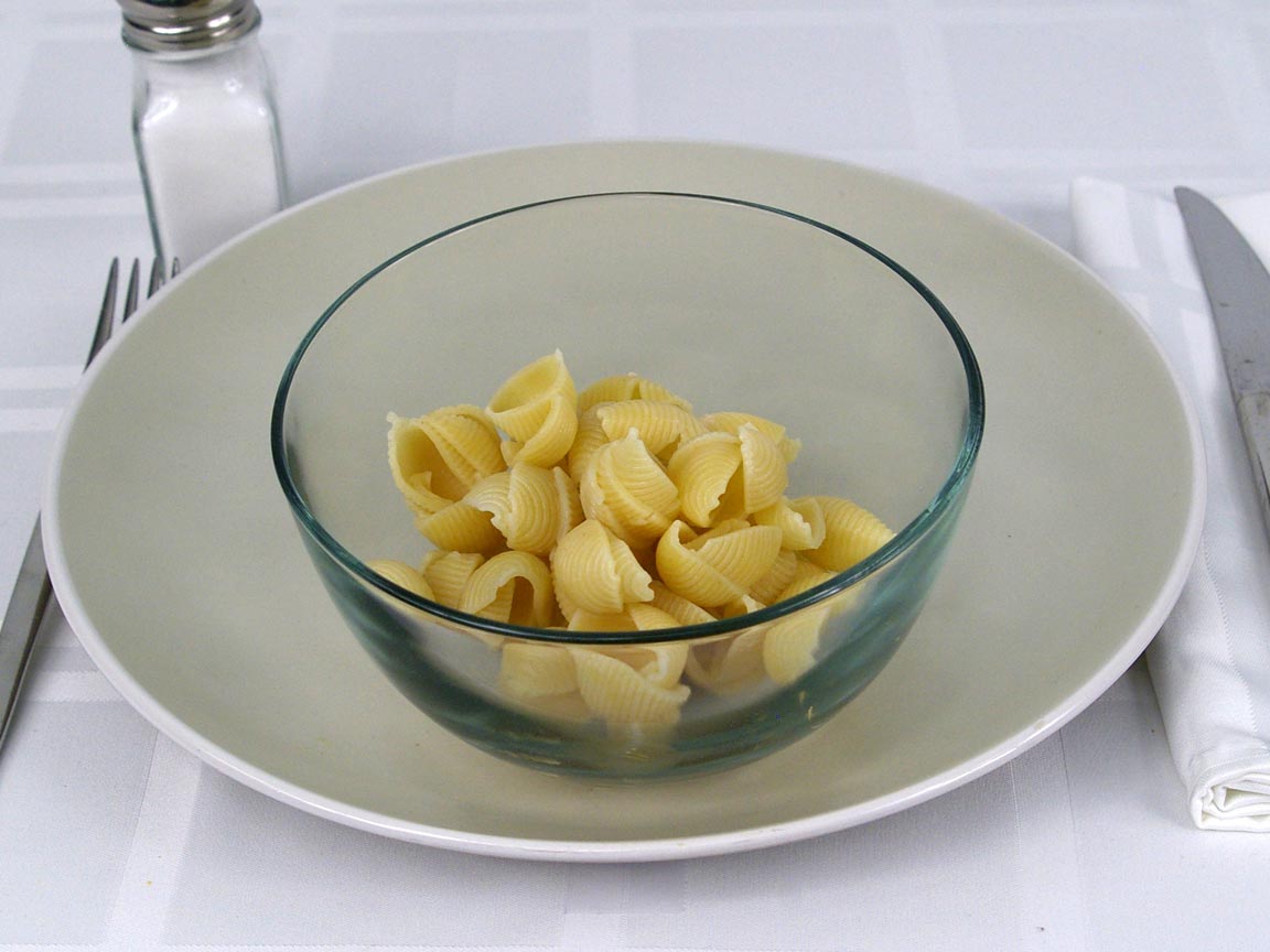 Calories in 113 grams of Shell Pasta - Medium