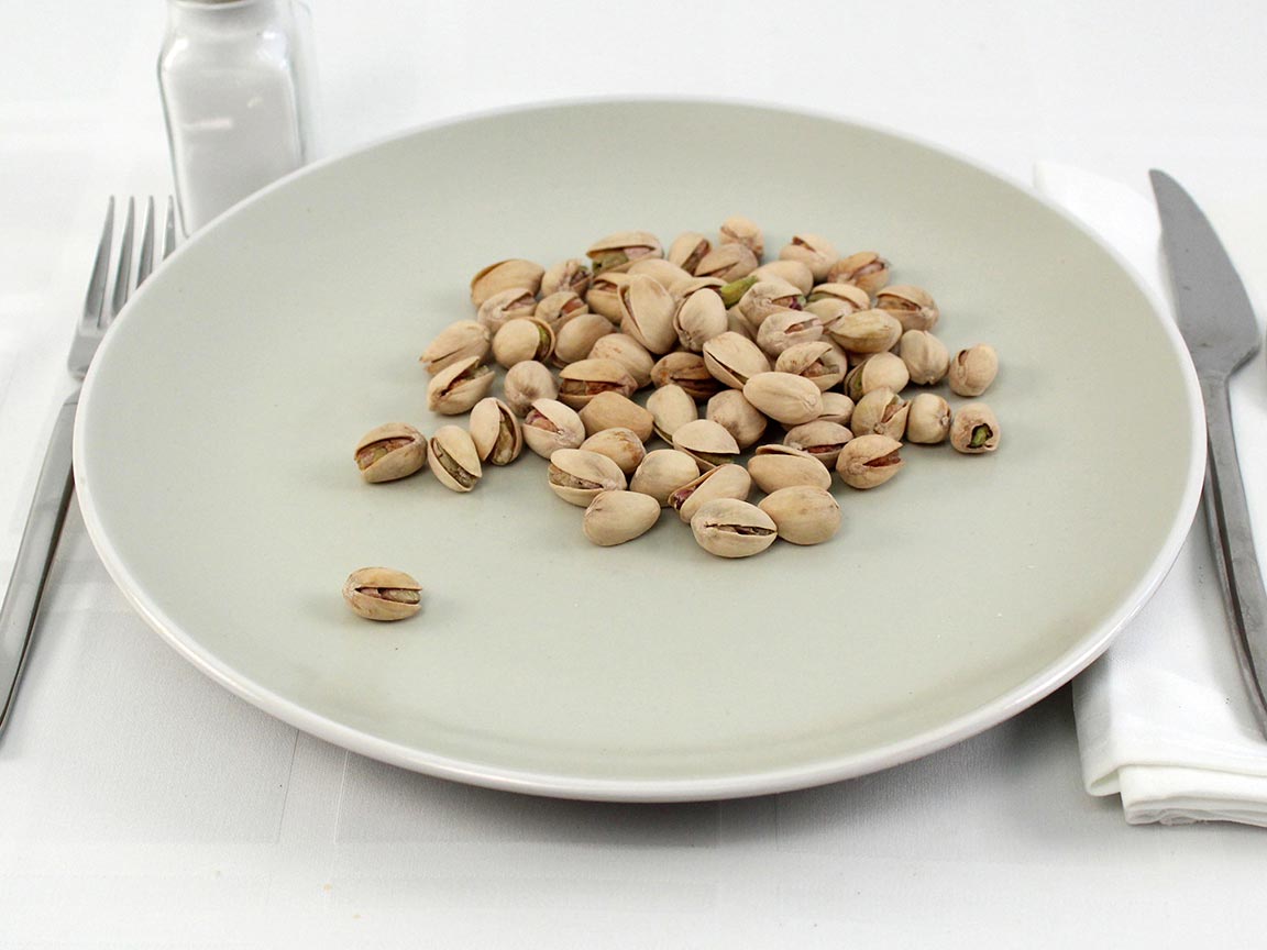 Calories in 0.56 cup(s) of Pistachio Nuts - Salted