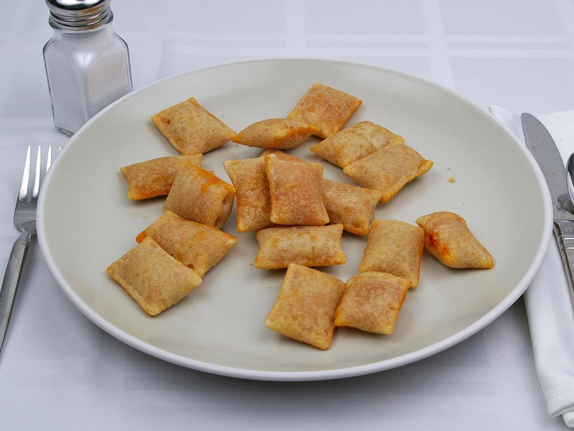 Calories in 18 roll(s) of Pizza Rolls - Combination