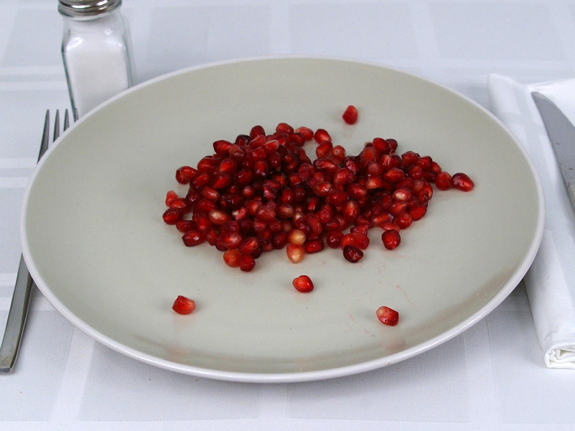 Calories in 0.75 cup(s) of Pomegranate Seeds
