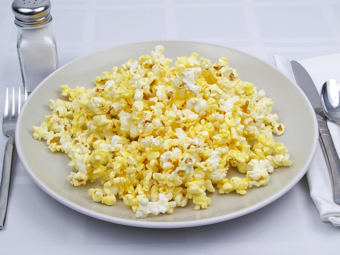 Calories in 3.67 cup(s) of Popcorn - Microwave