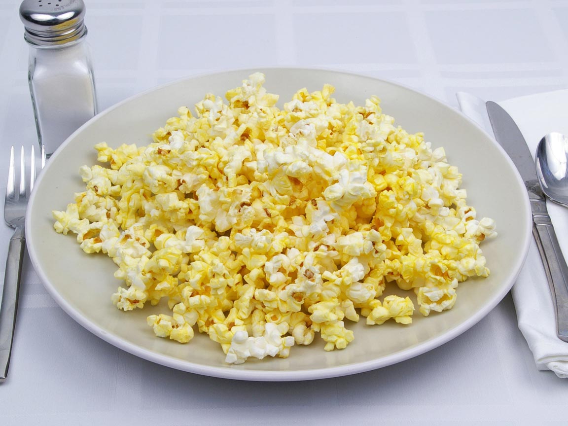 Calories in 4 cup(s) of Popcorn - Microwave - Butter
