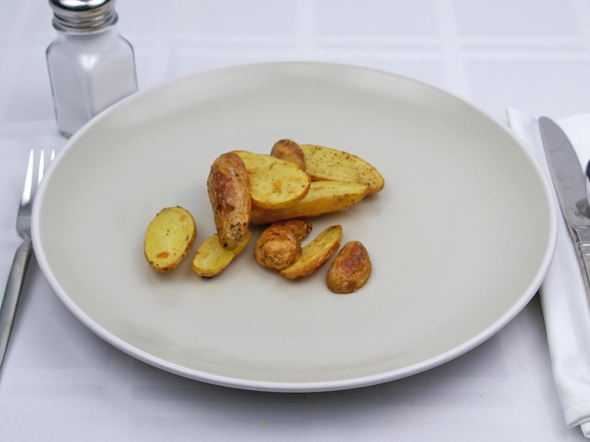 Calories in 85 grams of Fingerling Potatoes - No Fat Added 