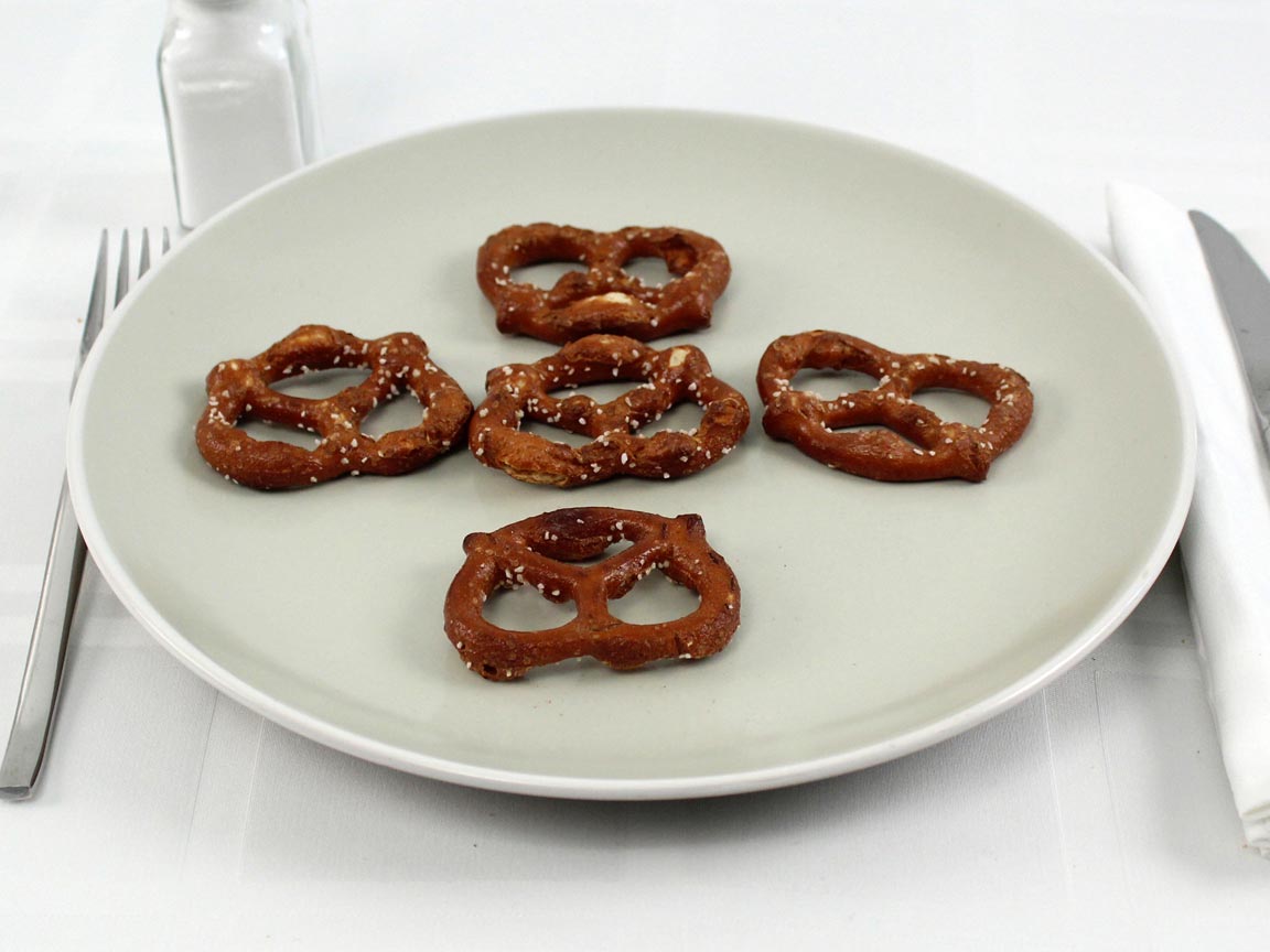 Calories in 5 pretzel(s) of Splits Pretzels