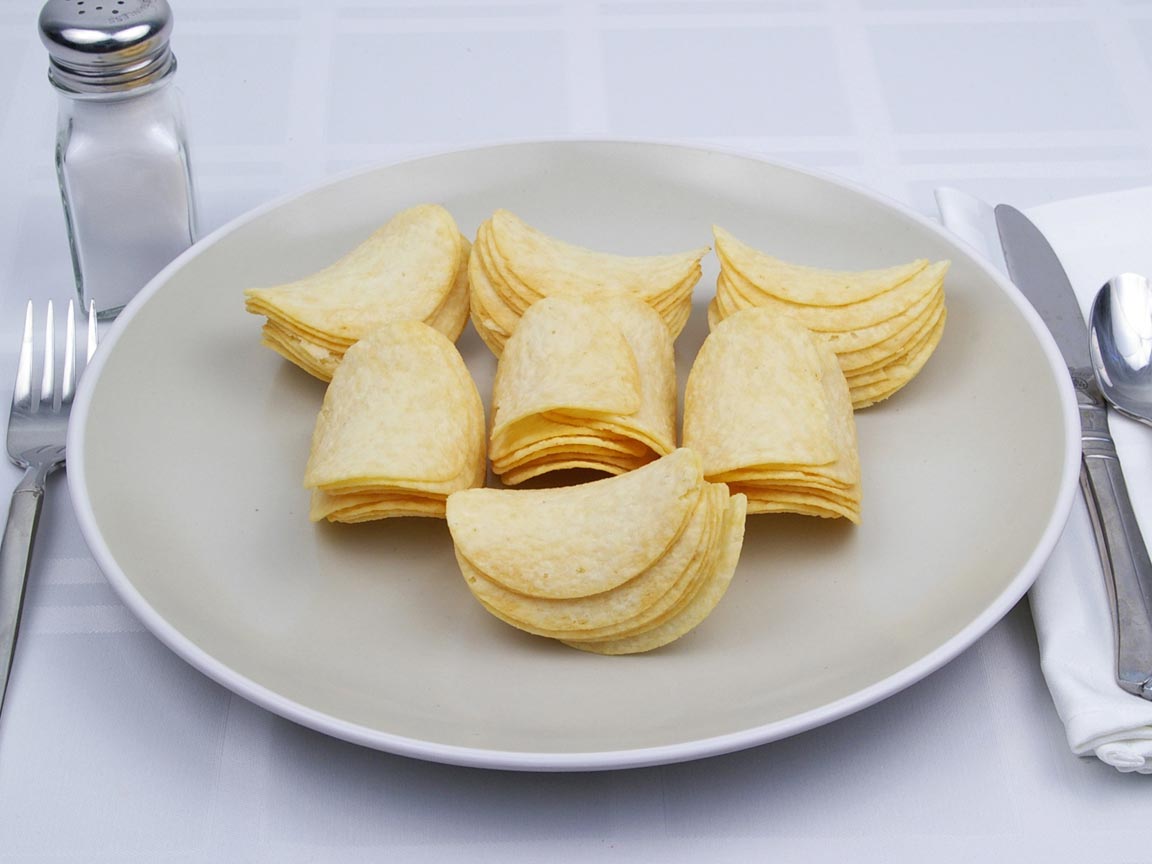 Calories in 49 chip(s) of Pringles - Original