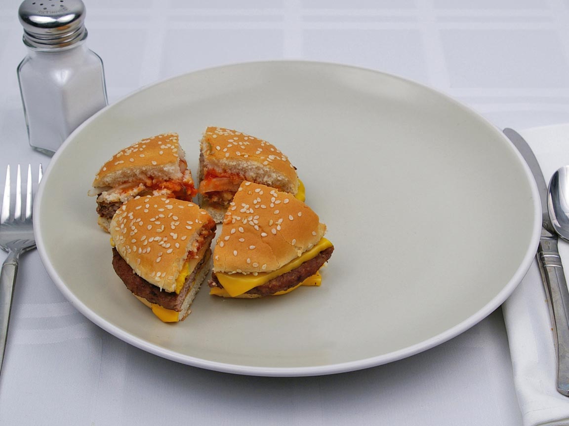 Calories in 1 burger(s) of McDonald's - Quarter Pounder - Cheese 