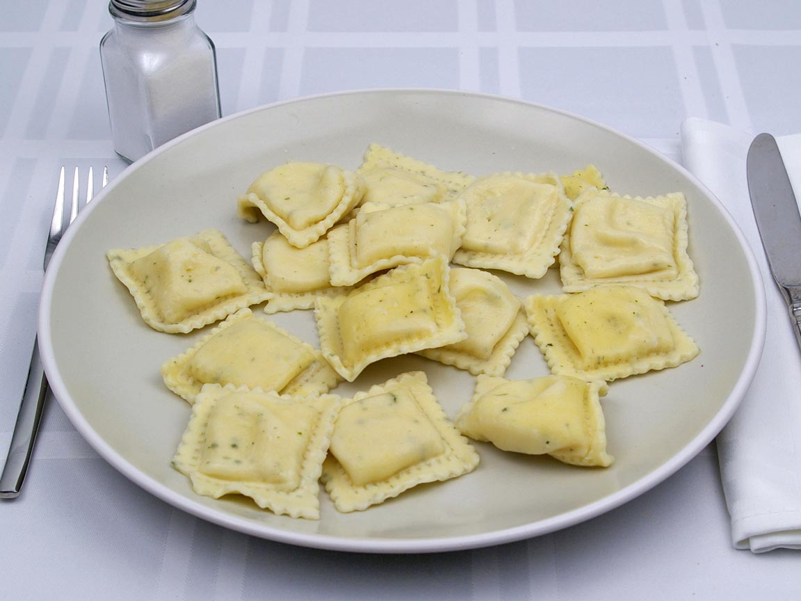 Calories in 241 grams of Ravioli - Five Cheese