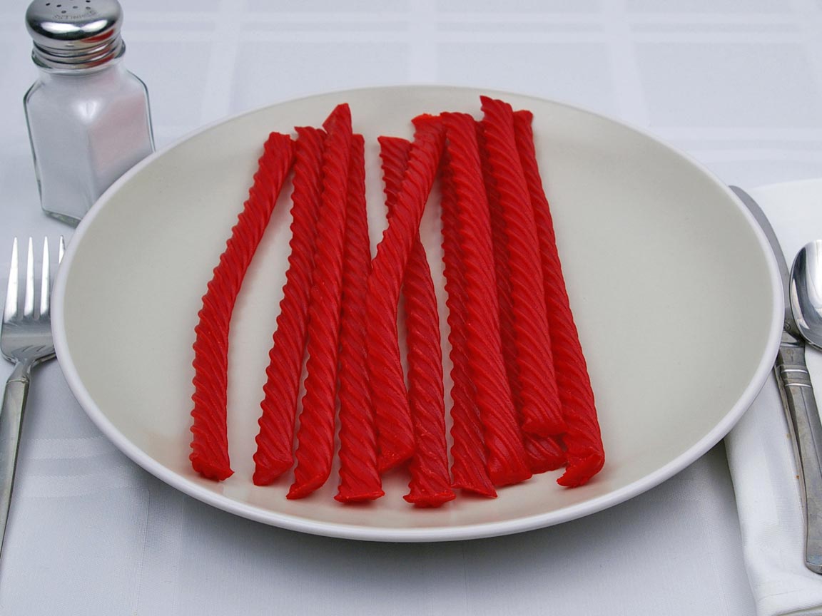 Calories in 11 red vine(s) of Red Vines