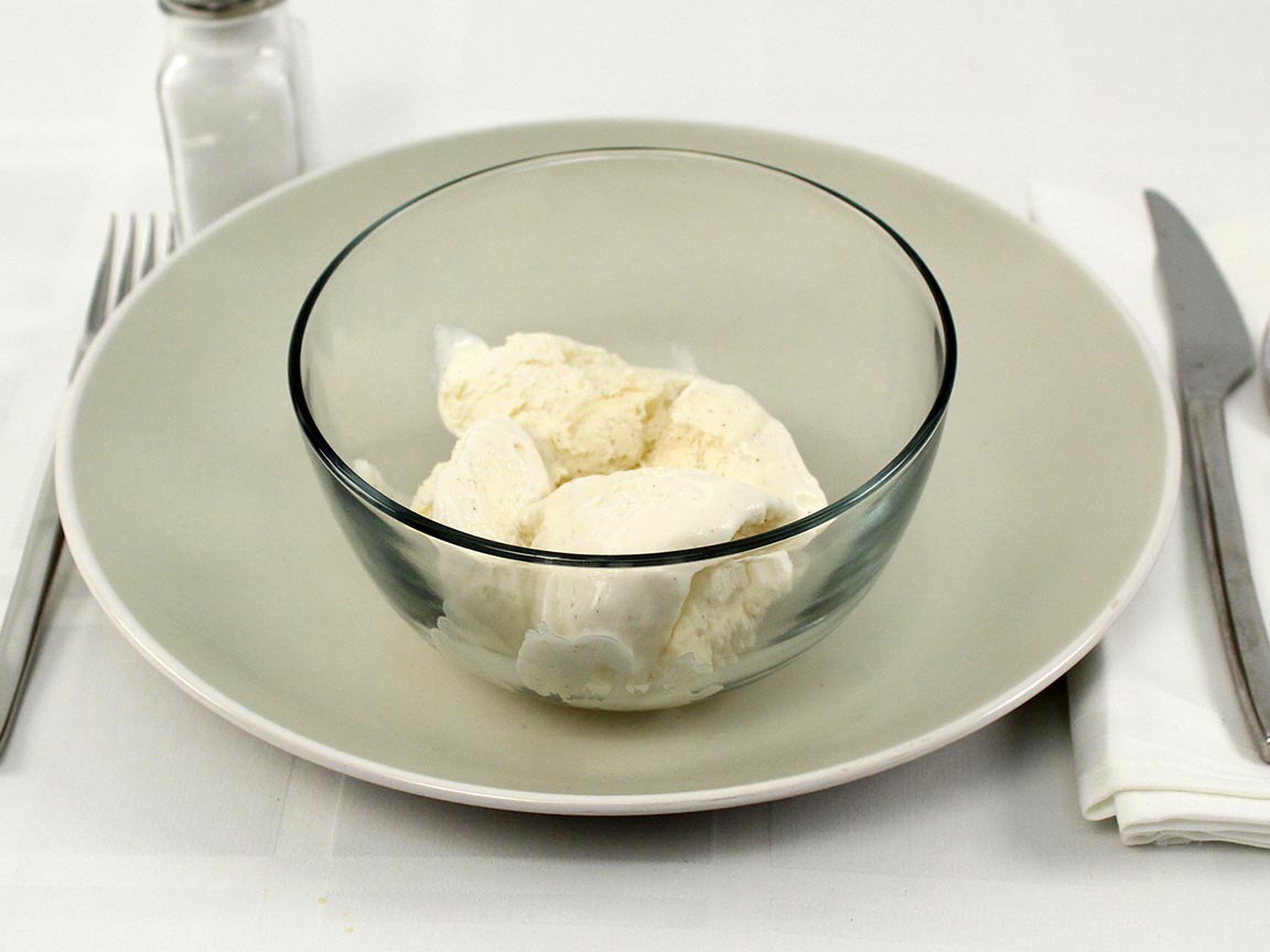 Calories in 1 cup(s) of Vanilla Ice Cream Reduced Fat