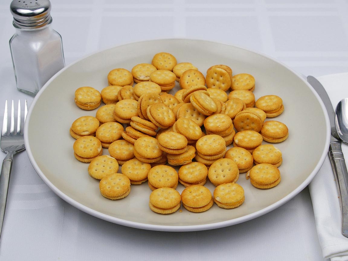 Calories in 136 grams of Ritz Bits Peanut Butter Crackers