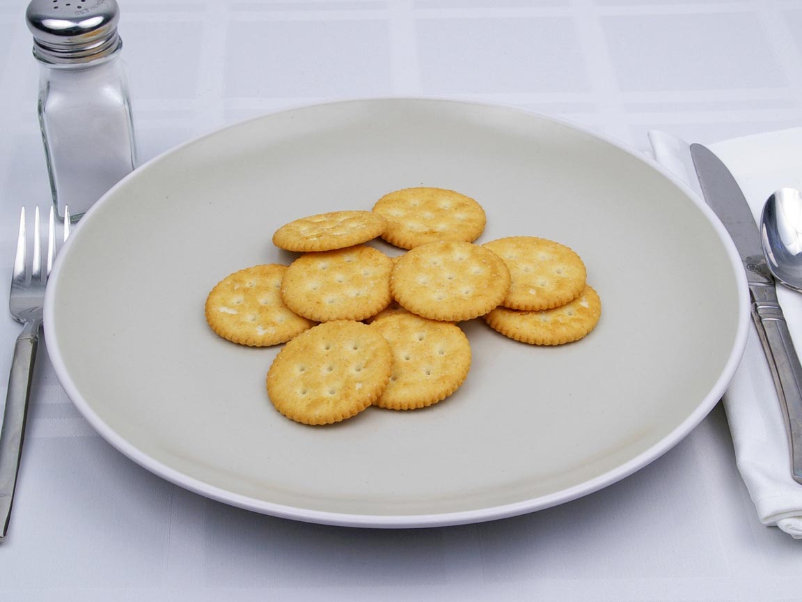 Calories in 10 cracker(s) of Ritz Crackers - Reduced Fat