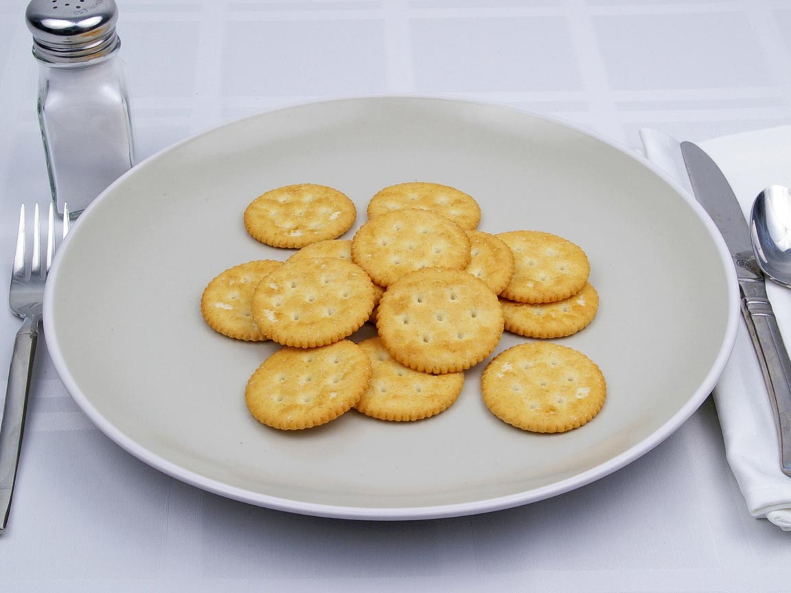Calories in 37 grams of Ritz Crackers