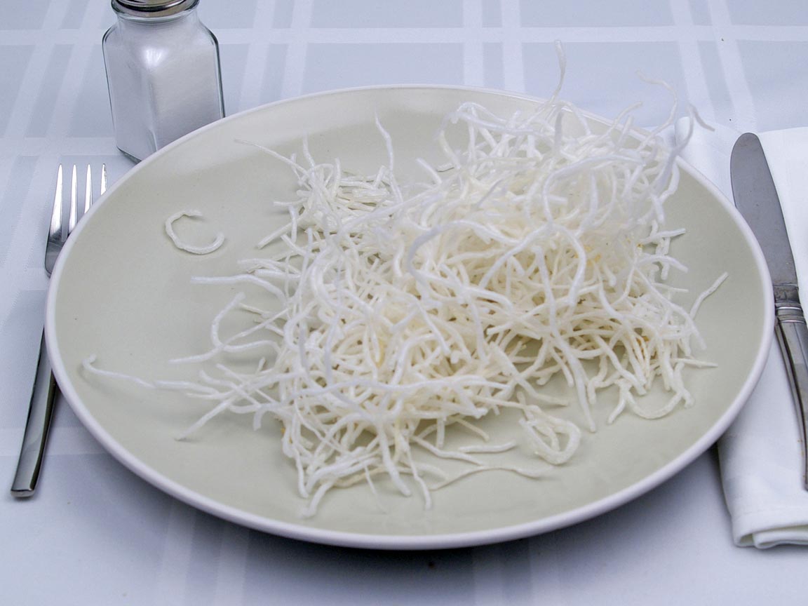 Calories in 37 grams of Saifun Pasta - Bean Threads - Fried