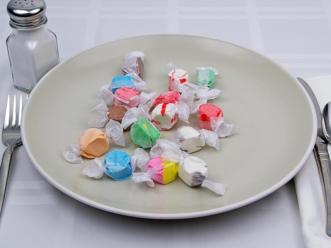 Calories in 15 piece(s) of Saltwater Taffy