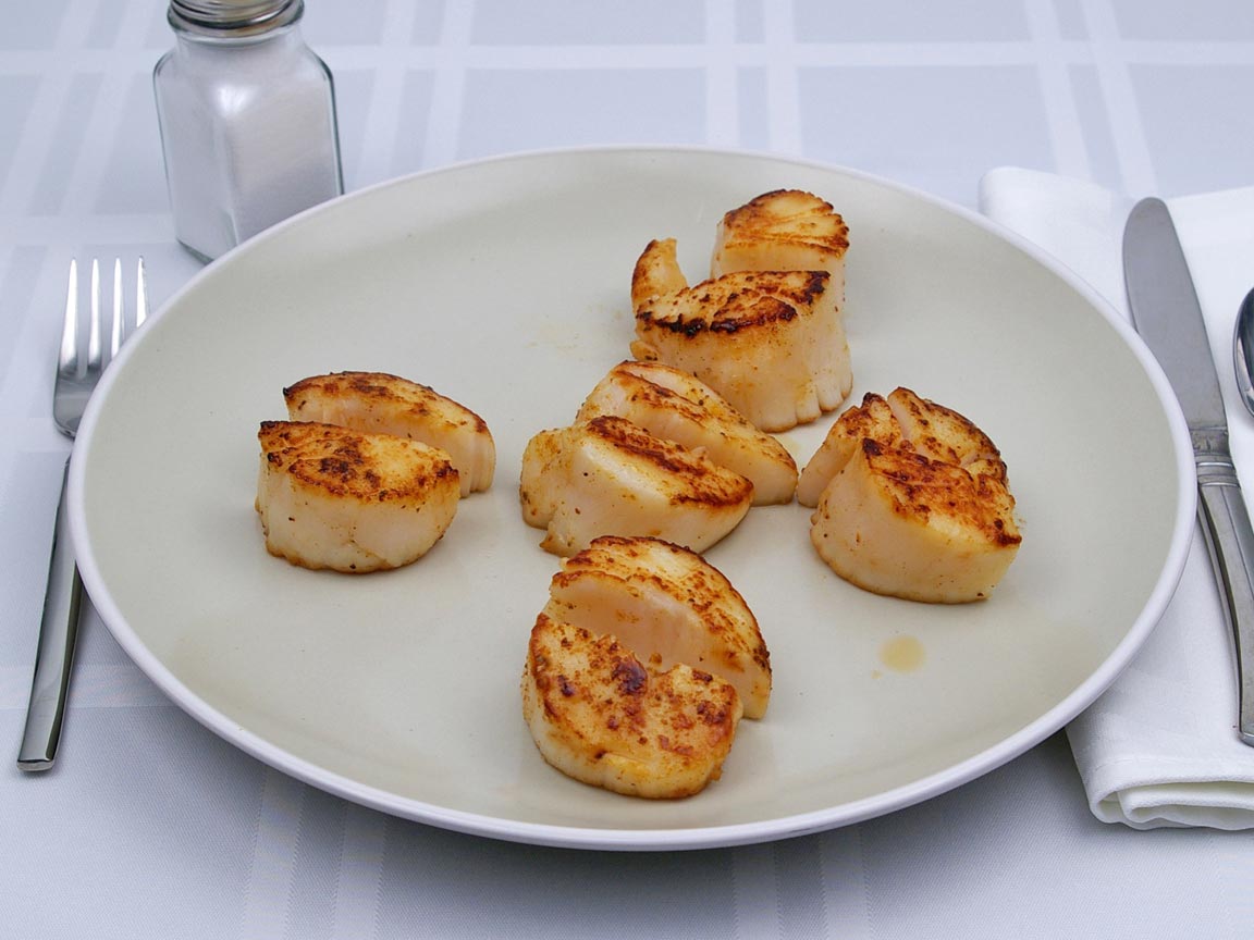 Calories in 5 piece(s) of Scallops - No Cooking Fat Added
