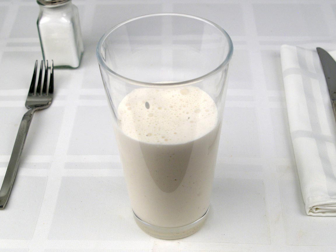 Calories in 12 fl oz(s) of Vanilla Milkshake